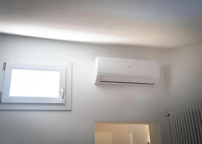 Scalino 66 Del Teatro *