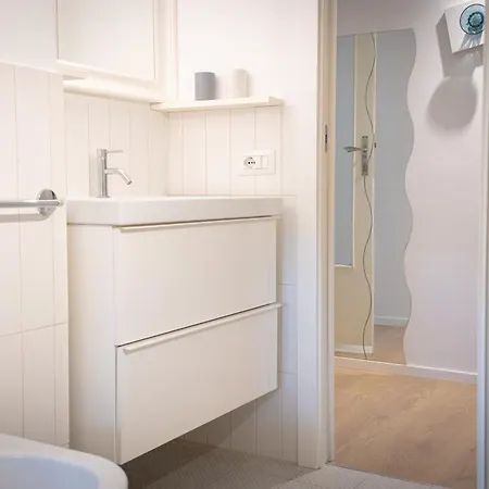 Scalino 66 Del Teatro *