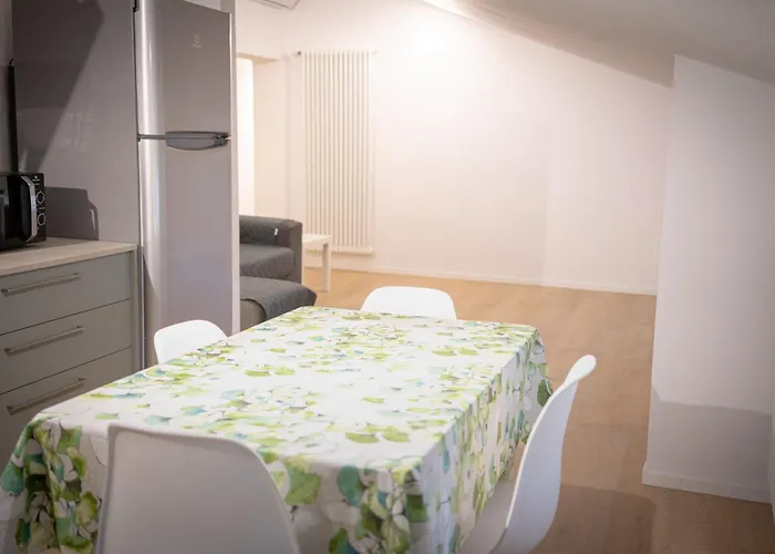 Scalino 66 Del Teatro Apartament *